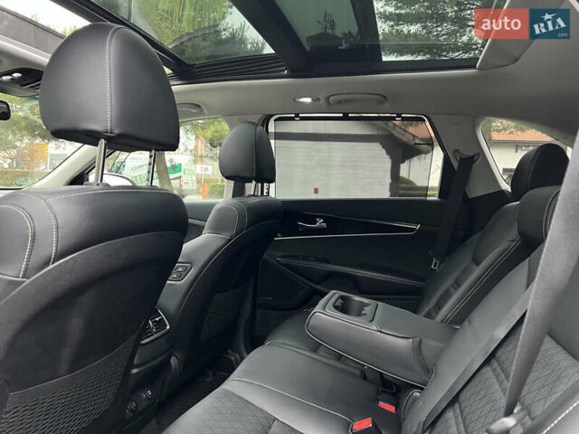 Білий Кіа Соренто, об'ємом двигуна 2.2 л та пробігом 171 тис. км за 28500 $, фото 38 на Automoto.ua