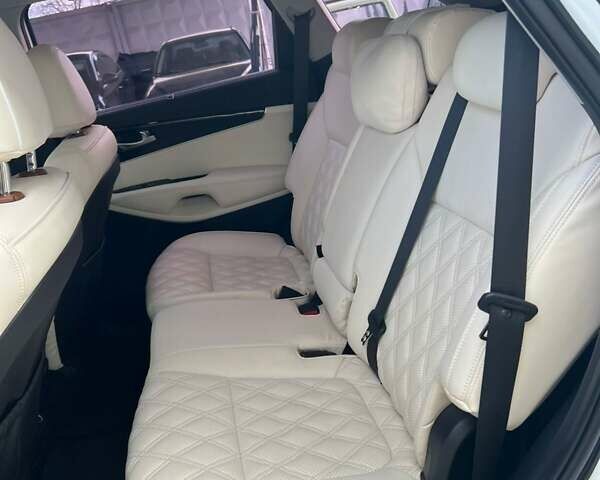 Белый Киа Соренто, объемом двигателя 2.2 л и пробегом 156 тыс. км за 27999 $, фото 13 на Automoto.ua
