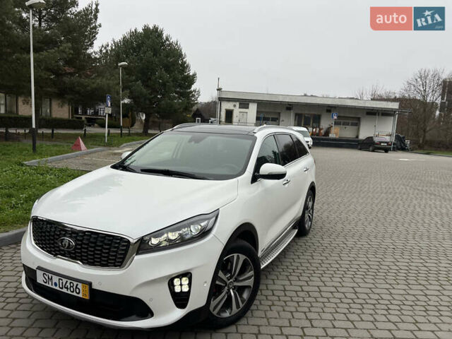 Білий Кіа Соренто, об'ємом двигуна 2.2 л та пробігом 171 тис. км за 28500 $, фото 3 на Automoto.ua