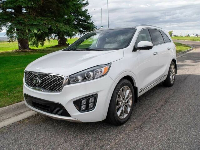 Белый Киа Соренто, объемом двигателя 3.3 л и пробегом 36 тыс. км за 14000 $, фото 2 на Automoto.ua