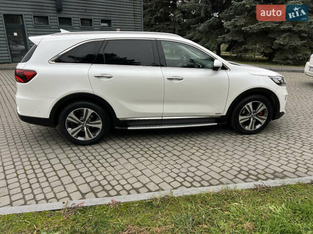 Білий Кіа Соренто, об'ємом двигуна 2.2 л та пробігом 171 тис. км за 28500 $, фото 24 на Automoto.ua