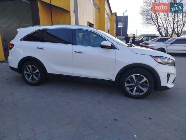 Белый Киа Соренто, объемом двигателя 3.3 л и пробегом 95 тыс. км за 16999 $, фото 6 на Automoto.ua