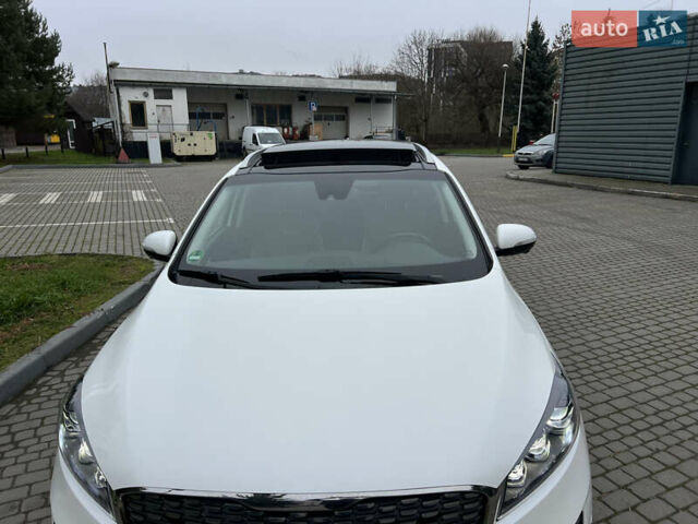 Білий Кіа Соренто, об'ємом двигуна 2.2 л та пробігом 171 тис. км за 28500 $, фото 32 на Automoto.ua