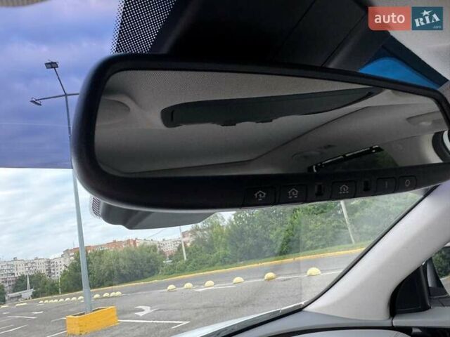 Білий Кіа Соренто, об'ємом двигуна 3.3 л та пробігом 70 тис. км за 23500 $, фото 68 на Automoto.ua