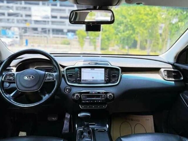 Белый Киа Соренто, объемом двигателя 0 л и пробегом 127 тыс. км за 13000 $, фото 3 на Automoto.ua