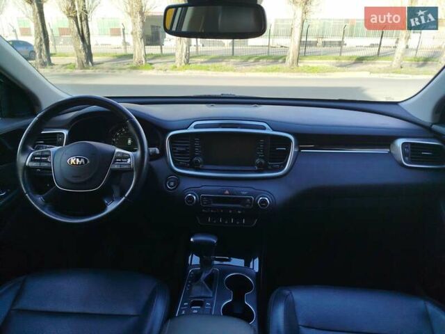 Белый Киа Соренто, объемом двигателя 3.3 л и пробегом 95 тыс. км за 16999 $, фото 16 на Automoto.ua