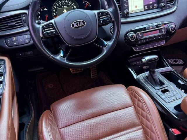Киа Соренто 2018 в Луцке на Automoto.ua Белый Киа Соренто, объемом двигателя 2.2 л и пробегом 187 тыс. км за 24350 $, фото 11 на Automoto.ua