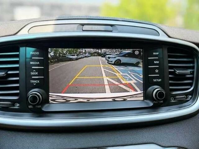 Белый Киа Соренто, объемом двигателя 0 л и пробегом 127 тыс. км за 13000 $, фото 8 на Automoto.ua