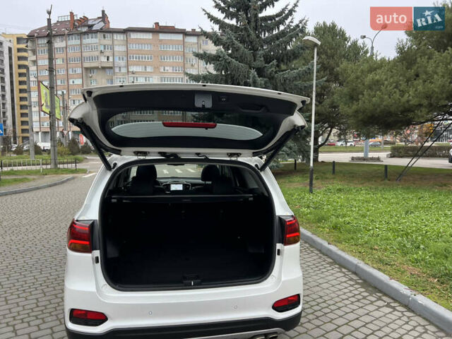 Білий Кіа Соренто, об'ємом двигуна 2.2 л та пробігом 171 тис. км за 28500 $, фото 39 на Automoto.ua