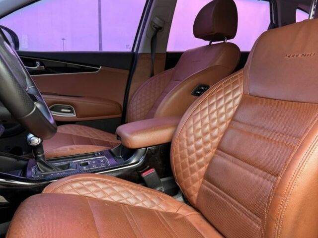 Киа Соренто 2018 в Луцке на Automoto.ua Белый Киа Соренто, объемом двигателя 2.2 л и пробегом 187 тыс. км за 24350 $, фото 12 на Automoto.ua