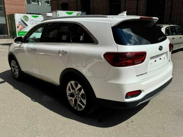 Білий Кіа Соренто, об'ємом двигуна 2.2 л та пробігом 89 тис. км за 19800 $, фото 7 на Automoto.ua