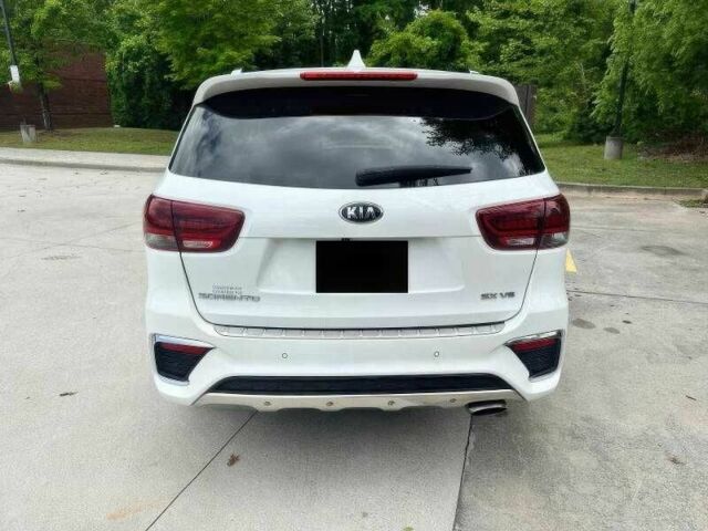 Белый Киа Соренто, объемом двигателя 3.3 л и пробегом 89 тыс. км за 5500 $, фото 6 на Automoto.ua