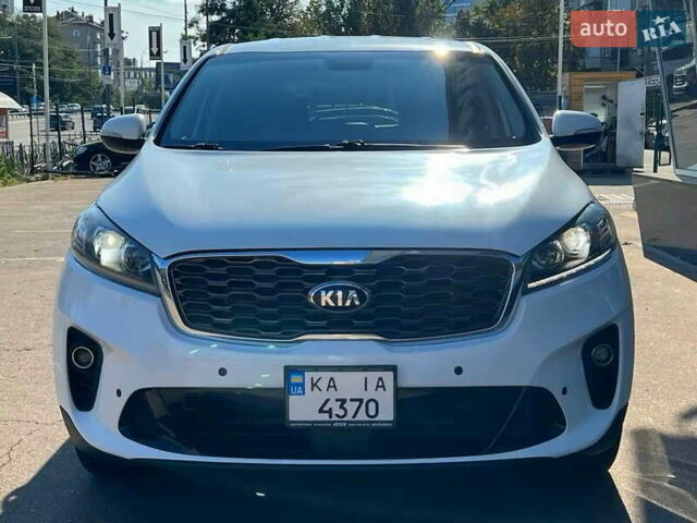 Белый Киа Соренто, объемом двигателя 3.3 л и пробегом 148 тыс. км за 15500 $, фото 1 на Automoto.ua