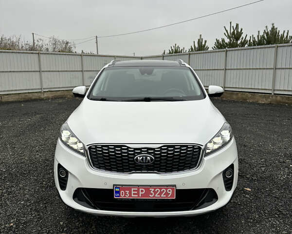 Білий Кіа Соренто, об'ємом двигуна 2.2 л та пробігом 156 тис. км за 28500 $, фото 52 на Automoto.ua