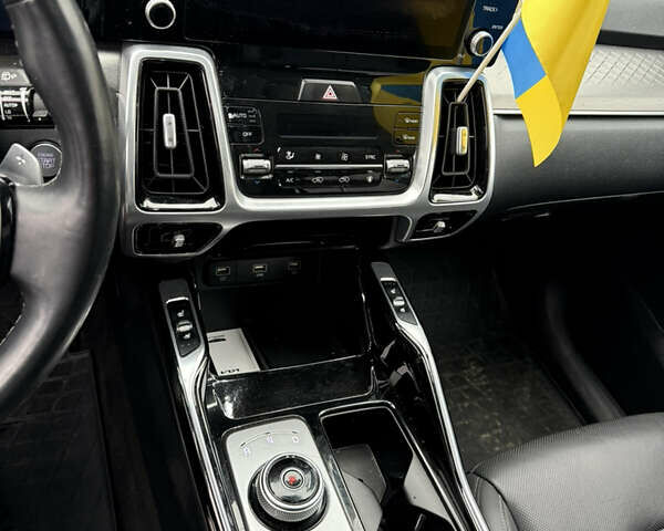 Белый Киа Соренто, объемом двигателя 2.2 л и пробегом 32 тыс. км за 35000 $, фото 20 на Automoto.ua