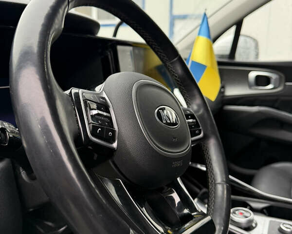 Белый Киа Соренто, объемом двигателя 2.2 л и пробегом 32 тыс. км за 35000 $, фото 18 на Automoto.ua