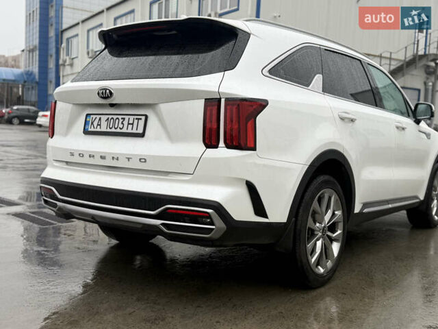 Белый Киа Соренто, объемом двигателя 2.2 л и пробегом 32 тыс. км за 35000 $, фото 11 на Automoto.ua