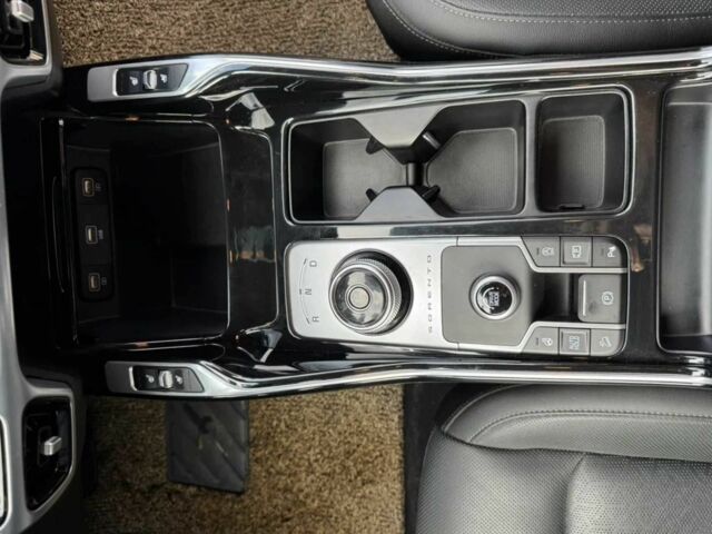 Белый Киа Соренто, объемом двигателя 2.2 л и пробегом 51 тыс. км за 22999 $, фото 6 на Automoto.ua