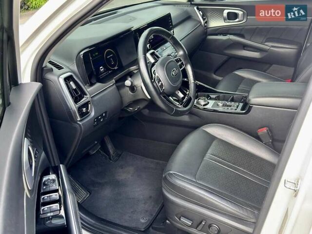 Киа Соренто 2020 в Львове на Automoto.ua Белый Киа Соренто, объемом двигателя 2.15 л и пробегом 173 тыс. км за 32500 $, фото 12 на Automoto.ua