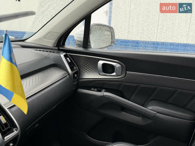 Белый Киа Соренто, объемом двигателя 2.2 л и пробегом 32 тыс. км за 35000 $, фото 23 на Automoto.ua