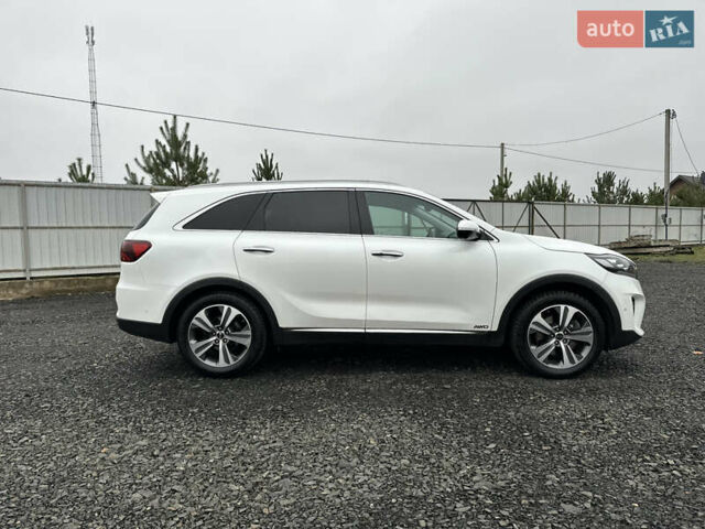 Білий Кіа Соренто, об'ємом двигуна 2.2 л та пробігом 156 тис. км за 28500 $, фото 8 на Automoto.ua