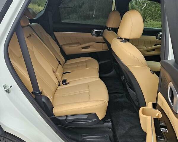 Білий Кіа Соренто, об'ємом двигуна 2.15 л та пробігом 148 тис. км за 32900 $, фото 33 на Automoto.ua