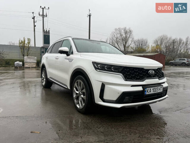 Белый Киа Соренто, объемом двигателя 2.2 л и пробегом 32 тыс. км за 35000 $, фото 3 на Automoto.ua