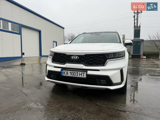 Белый Киа Соренто, объемом двигателя 2.2 л и пробегом 32 тыс. км за 35000 $, фото 2 на Automoto.ua