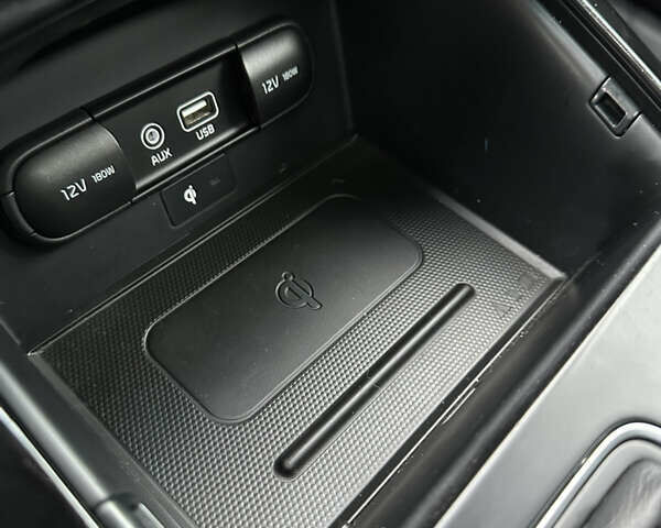 Білий Кіа Соренто, об'ємом двигуна 2.2 л та пробігом 156 тис. км за 28500 $, фото 42 на Automoto.ua