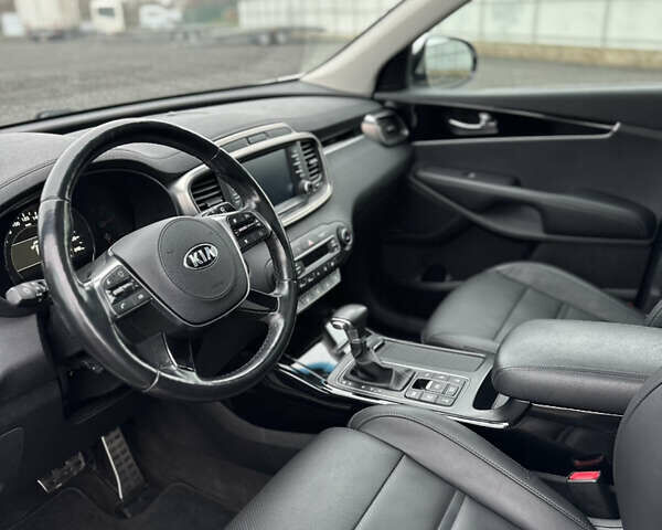 Білий Кіа Соренто, об'ємом двигуна 2.2 л та пробігом 156 тис. км за 28500 $, фото 19 на Automoto.ua