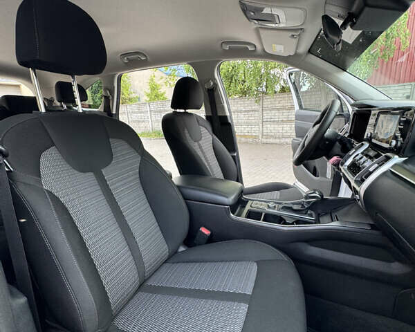 Белый Киа Соренто, объемом двигателя 2.5 л и пробегом 262 тыс. км за 24500 $, фото 77 на Automoto.ua