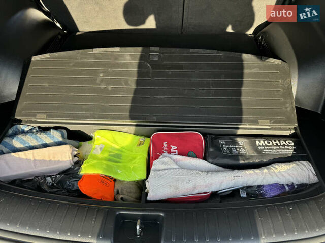 Белый Киа Соренто, объемом двигателя 2.15 л и пробегом 121 тыс. км за 31500 $, фото 22 на Automoto.ua