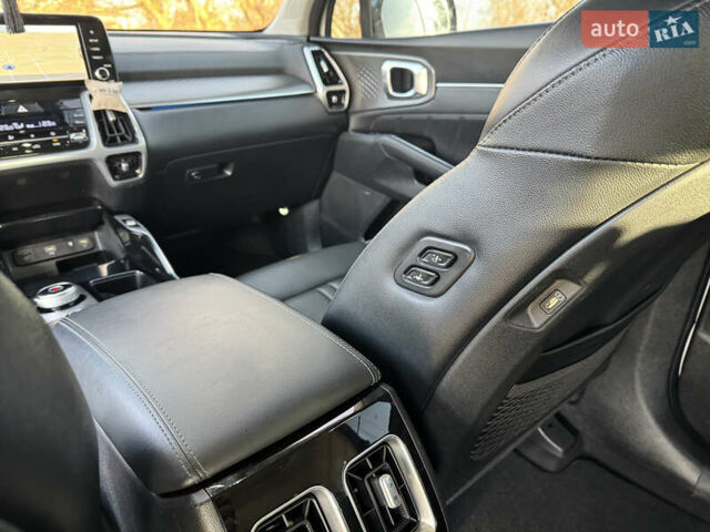 Белый Киа Соренто, объемом двигателя 2.15 л и пробегом 121 тыс. км за 31500 $, фото 31 на Automoto.ua