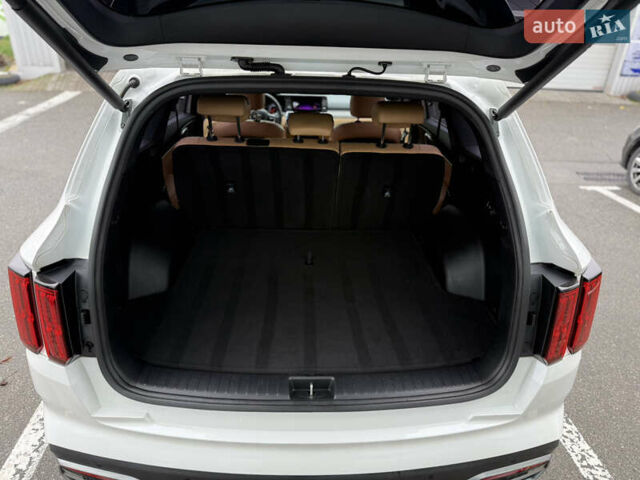 Белый Киа Соренто, объемом двигателя 2.2 л и пробегом 103 тыс. км за 33900 $, фото 18 на Automoto.ua