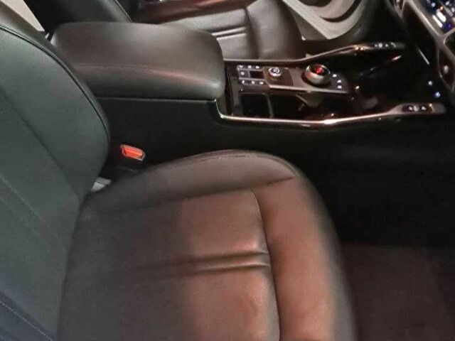 Белый Киа Соренто, объемом двигателя 2.2 л и пробегом 42 тыс. км за 31000 $, фото 22 на Automoto.ua