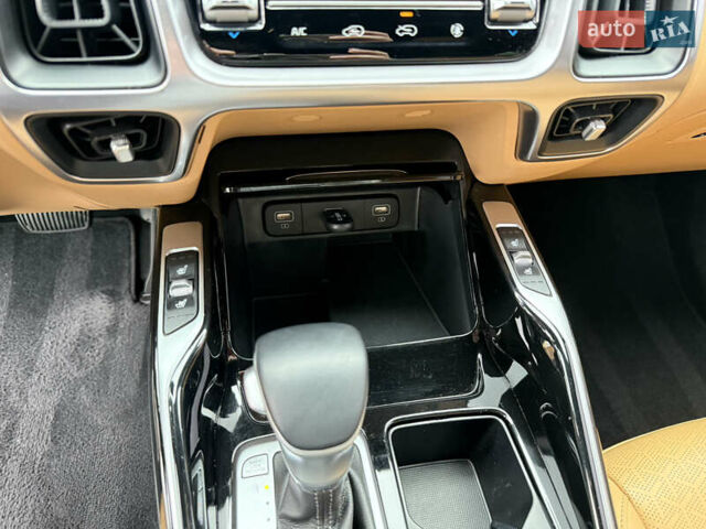 Белый Киа Соренто, объемом двигателя 2.2 л и пробегом 103 тыс. км за 33900 $, фото 21 на Automoto.ua