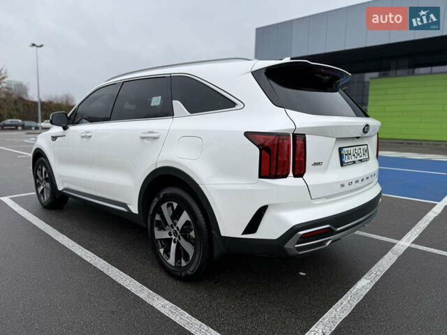 Белый Киа Соренто, объемом двигателя 2.2 л и пробегом 103 тыс. км за 33900 $, фото 2 на Automoto.ua