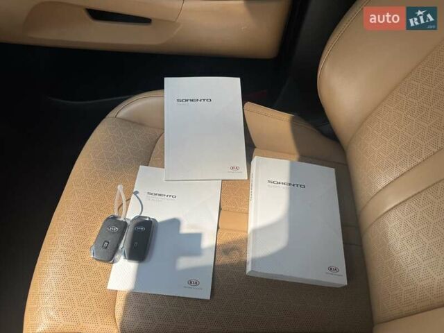 Белый Киа Соренто, объемом двигателя 2.2 л и пробегом 105 тыс. км за 32800 $, фото 22 на Automoto.ua