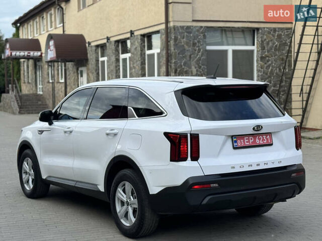 Белый Киа Соренто, объемом двигателя 2.5 л и пробегом 259 тыс. км за 19200 $, фото 13 на Automoto.ua