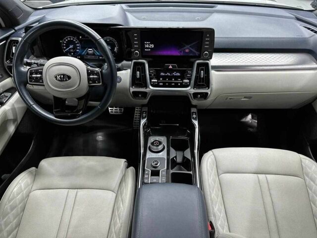 Белый Киа Соренто, объемом двигателя 2 л и пробегом 65 тыс. км за 25000 $, фото 3 на Automoto.ua