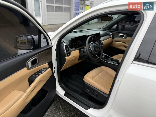 Белый Киа Соренто, объемом двигателя 2.2 л и пробегом 103 тыс. км за 33900 $, фото 25 на Automoto.ua