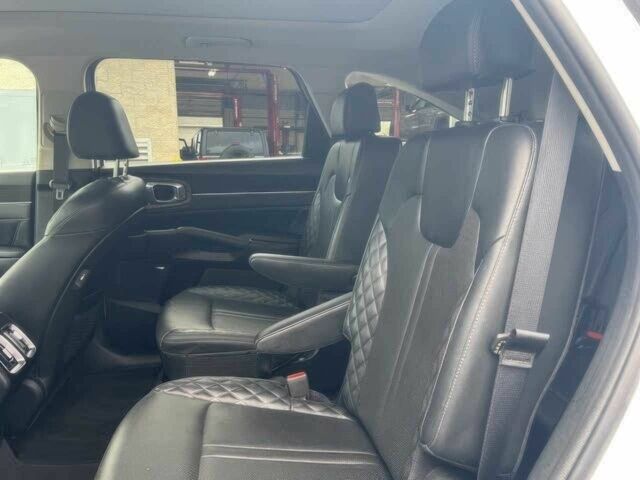 Белый Киа Соренто, объемом двигателя 2.5 л и пробегом 22 тыс. км за 15000 $, фото 11 на Automoto.ua