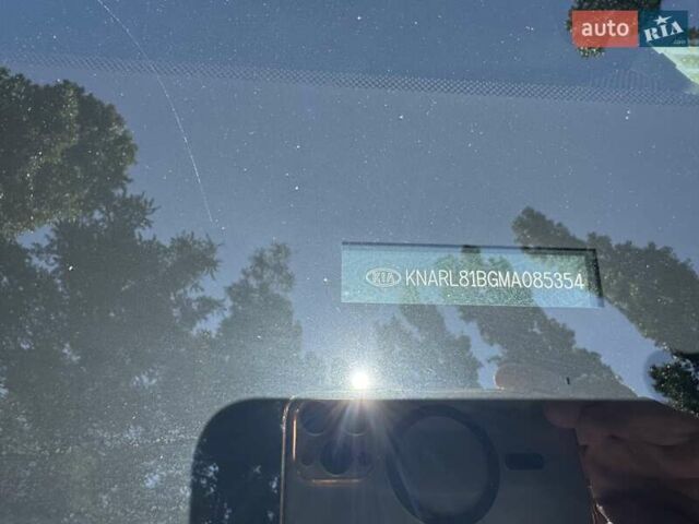 Белый Киа Соренто, объемом двигателя 2.2 л и пробегом 105 тыс. км за 32800 $, фото 7 на Automoto.ua