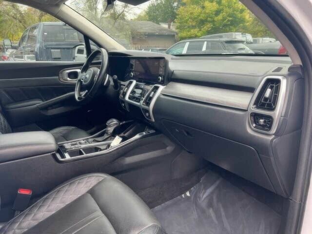 Белый Киа Соренто, объемом двигателя 2.5 л и пробегом 22 тыс. км за 15000 $, фото 8 на Automoto.ua