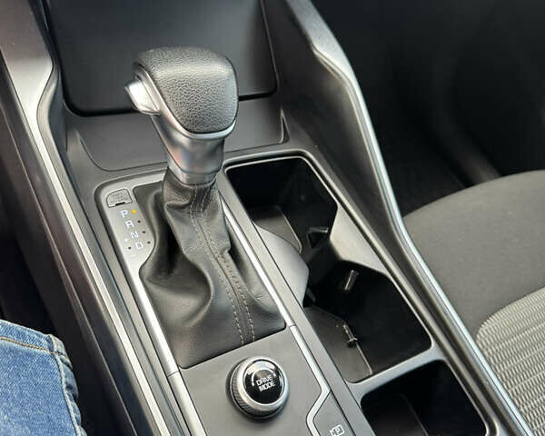 Белый Киа Соренто, объемом двигателя 2.5 л и пробегом 262 тыс. км за 24500 $, фото 56 на Automoto.ua