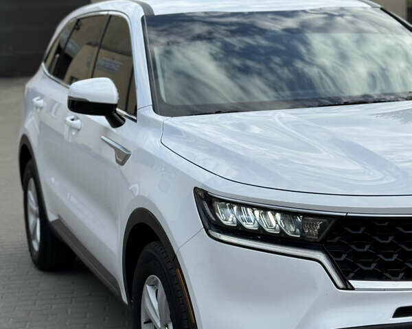 Белый Киа Соренто, объемом двигателя 2.5 л и пробегом 260 тыс. км за 18700 $, фото 34 на Automoto.ua