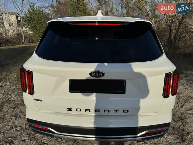 Белый Киа Соренто, объемом двигателя 2.15 л и пробегом 121 тыс. км за 31500 $, фото 12 на Automoto.ua