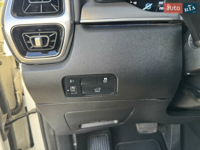 Белый Киа Соренто, объемом двигателя 2.15 л и пробегом 121 тыс. км за 31500 $, фото 43 на Automoto.ua