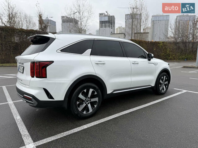 Белый Киа Соренто, объемом двигателя 2.2 л и пробегом 103 тыс. км за 33900 $, фото 4 на Automoto.ua