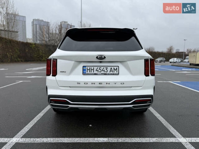 Белый Киа Соренто, объемом двигателя 2.2 л и пробегом 103 тыс. км за 33900 $, фото 3 на Automoto.ua